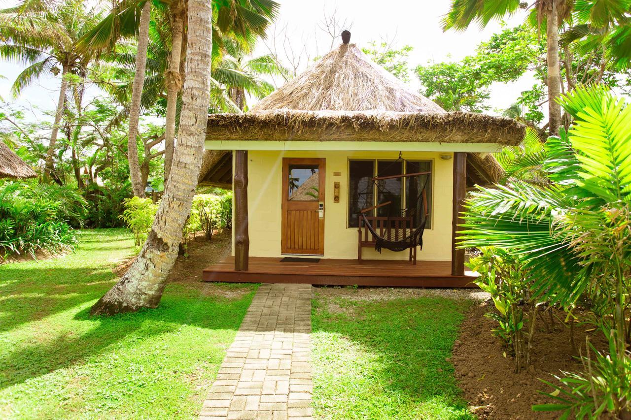 أوتريغر فيجي بيتش ريزورت كوروتوغو المظهر الخارجي الصورة A bungalow at the resort